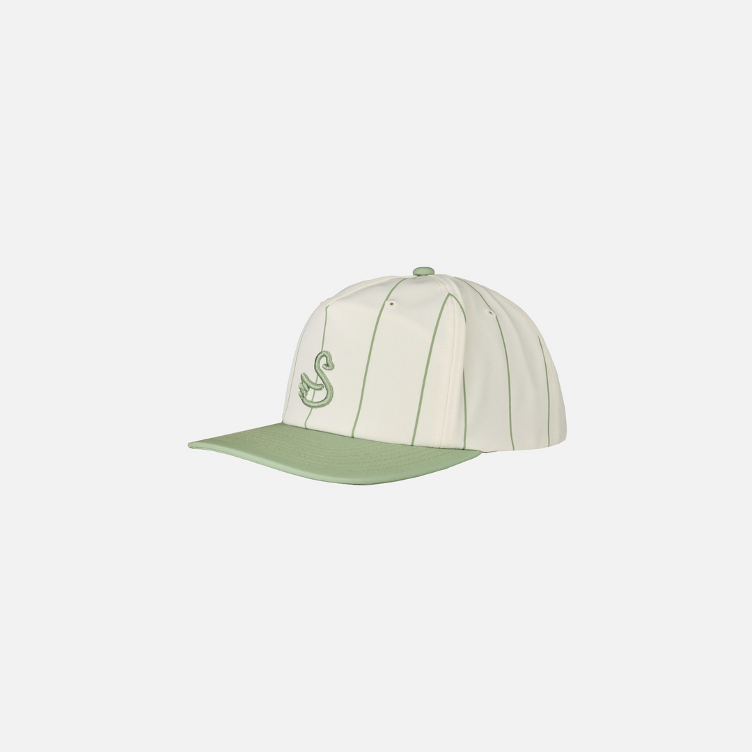 Larry Hat Junior